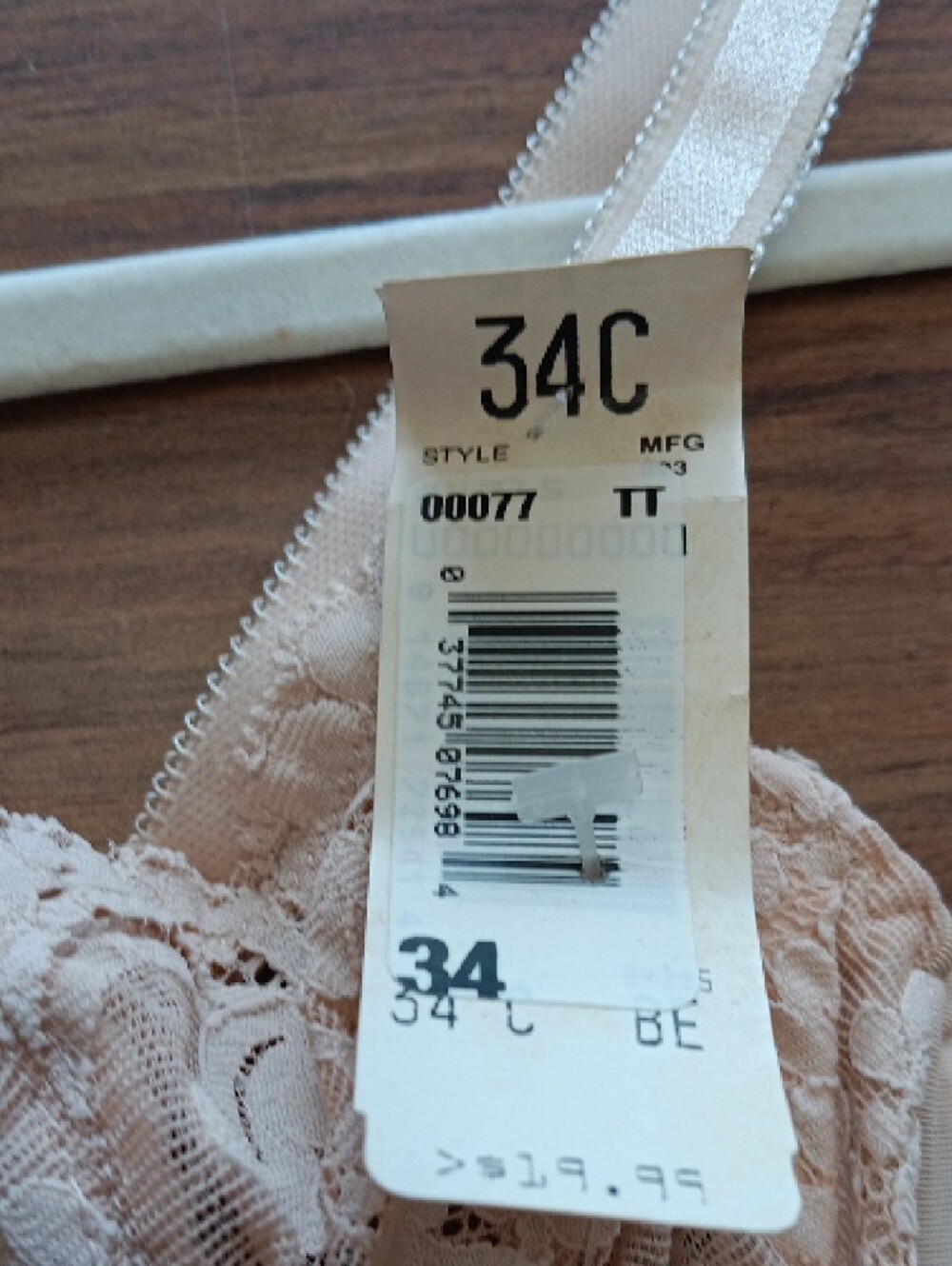 VINTAGE, MADE IN USA 1983.NWT Lace-Trim Chemise Slip in Blush. EXC CONDITION 34C - Picture 5 of 16